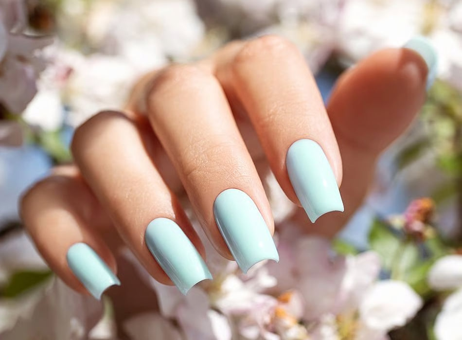 V VYNN Gel polish Mega Base Mint 8ml
