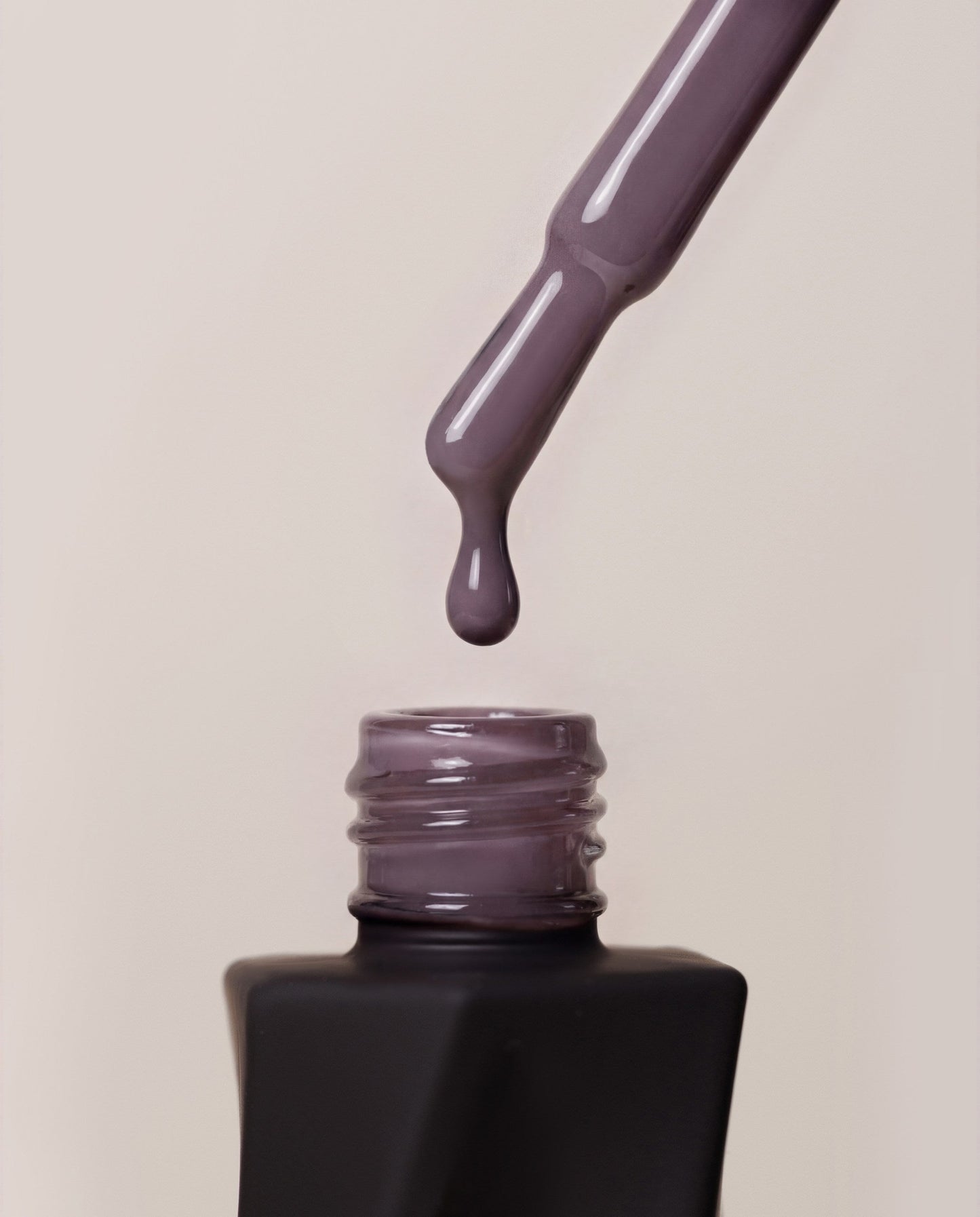 Gel Polish Dusty Mocha – Evolve – Oja Semipermanenta 10ml