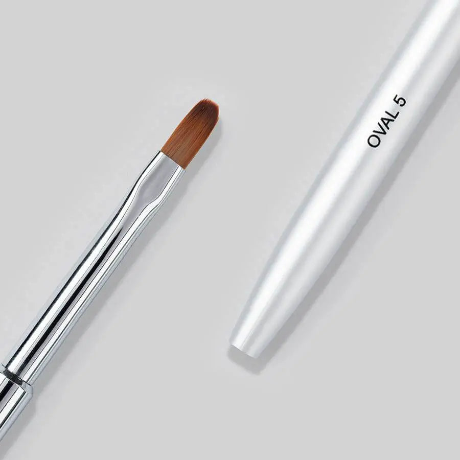 Musa Brush Oval 5